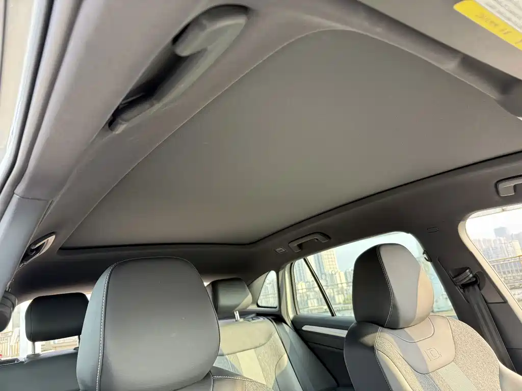 Volkswagen ID.4 Crozz — миниатюра 12