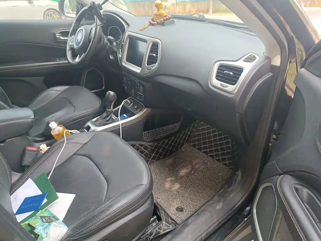 Jeep Compass — миниатюра 19