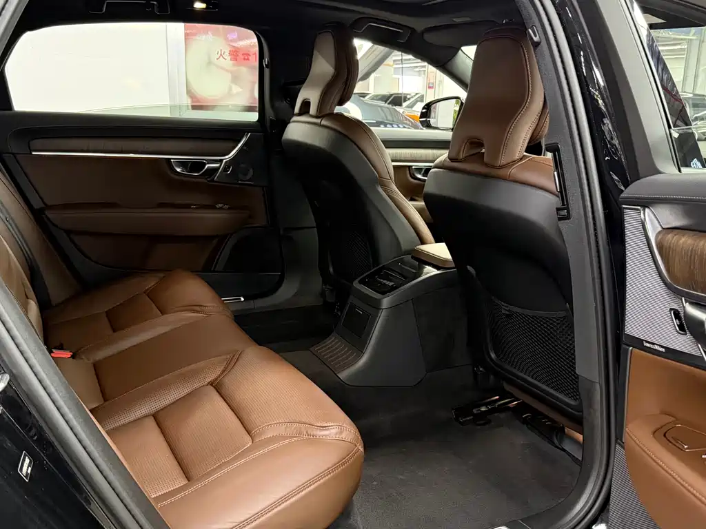 Volvo S60 2022 T8 E Sport