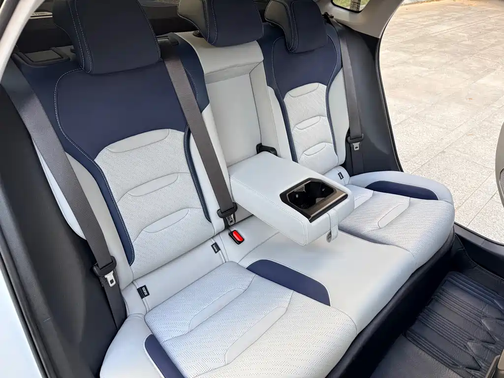 Geely Xingrui — миниатюра 12
