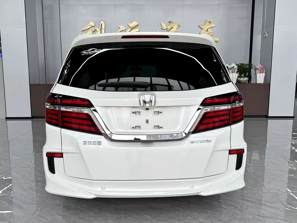Honda Elysion — миниатюра 16