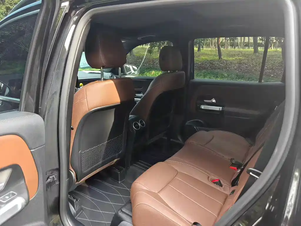 Mercedes-Benz GLB 2025 GLB 220 Fashion