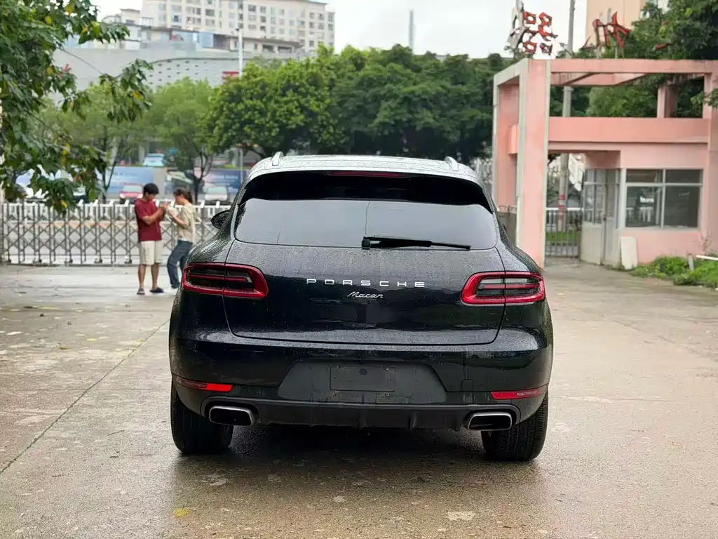 Porsche Macan 2016 Macan 2.0T