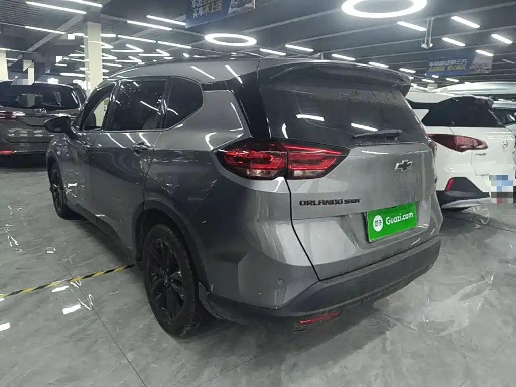 Chevrolet Volando — миниатюра 5