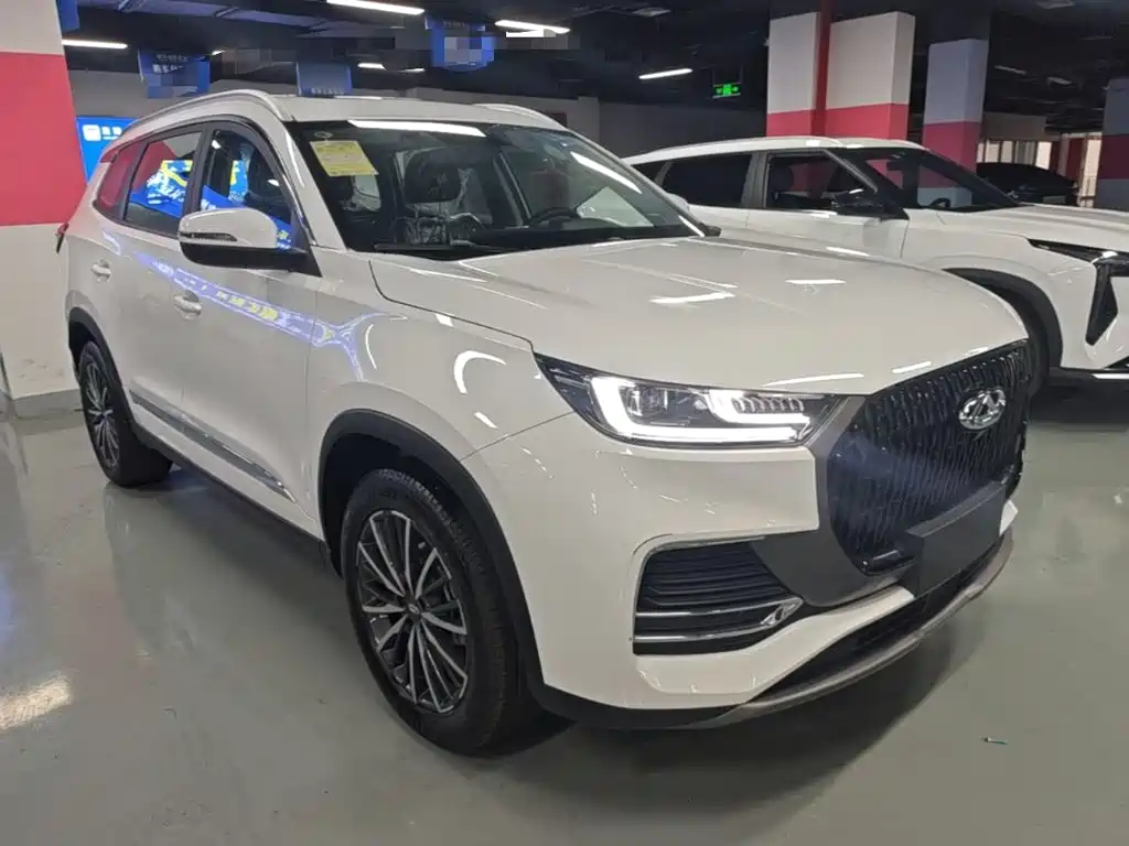 Chery Tiggo 8 8 2025 230TCI AT Luxury 7 мест
