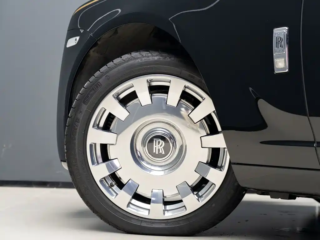 Rolls-Royce Ghost — миниатюра 6