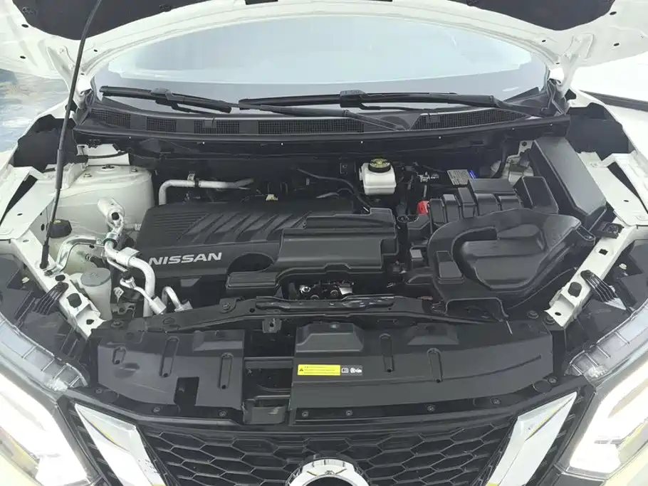 Nissan Qashqai — миниатюра 10