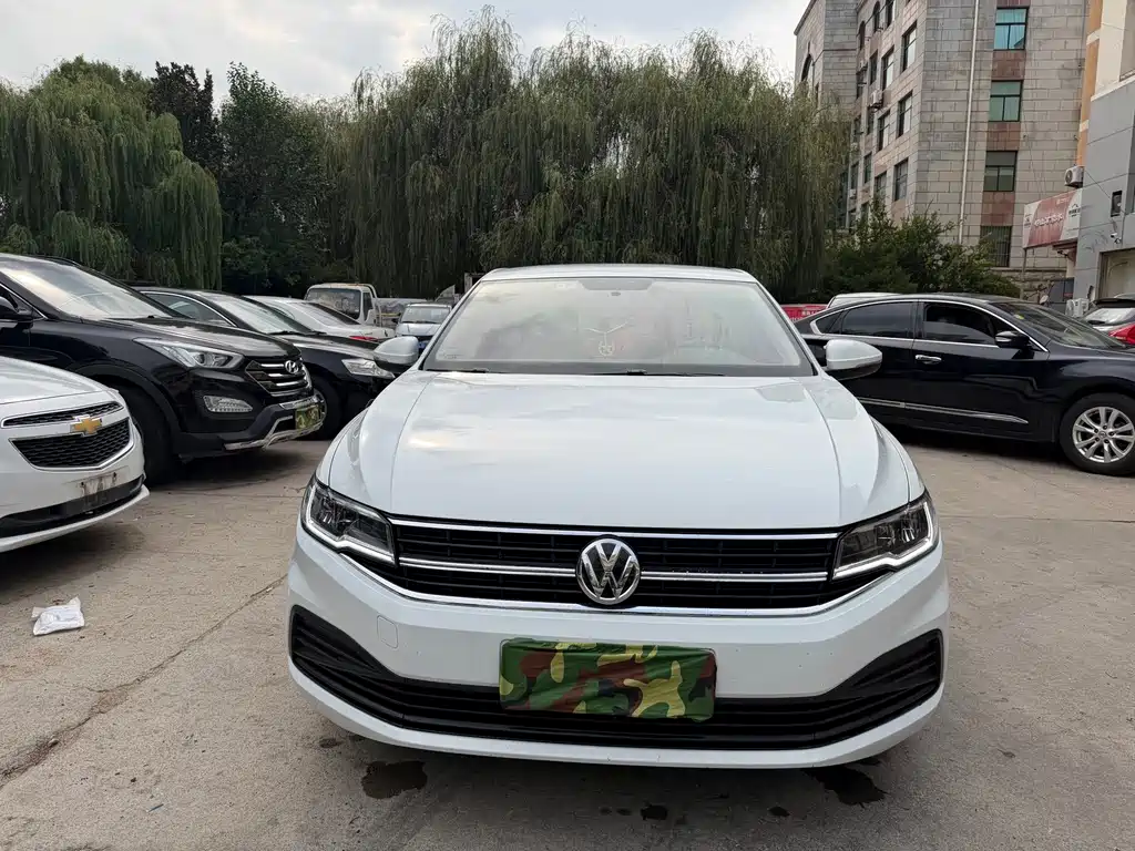 Volkswagen Bora — миниатюра 2