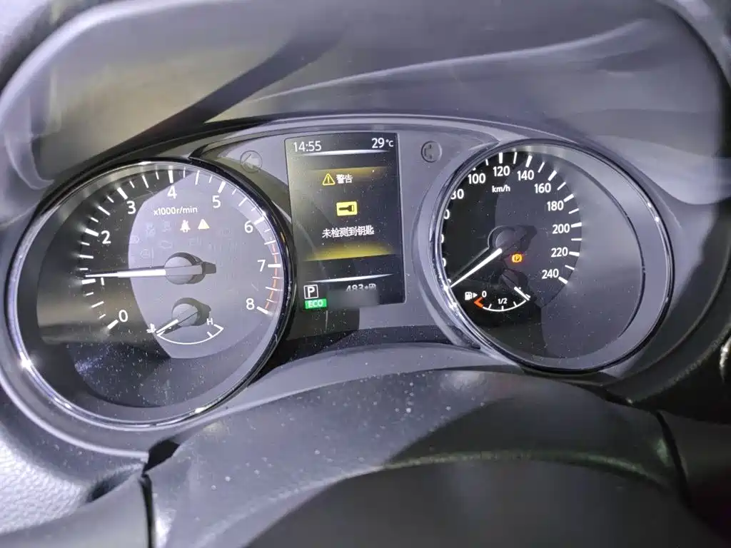 Nissan X-Trail — миниатюра 4