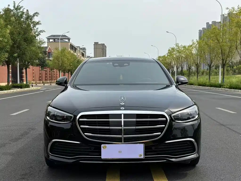Mercedes-Benz S-Class — миниатюра 2