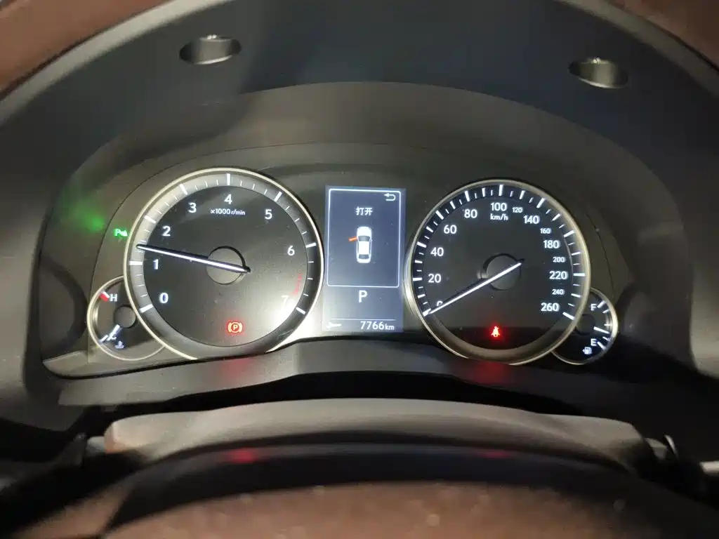 Lexus ES — миниатюра 7