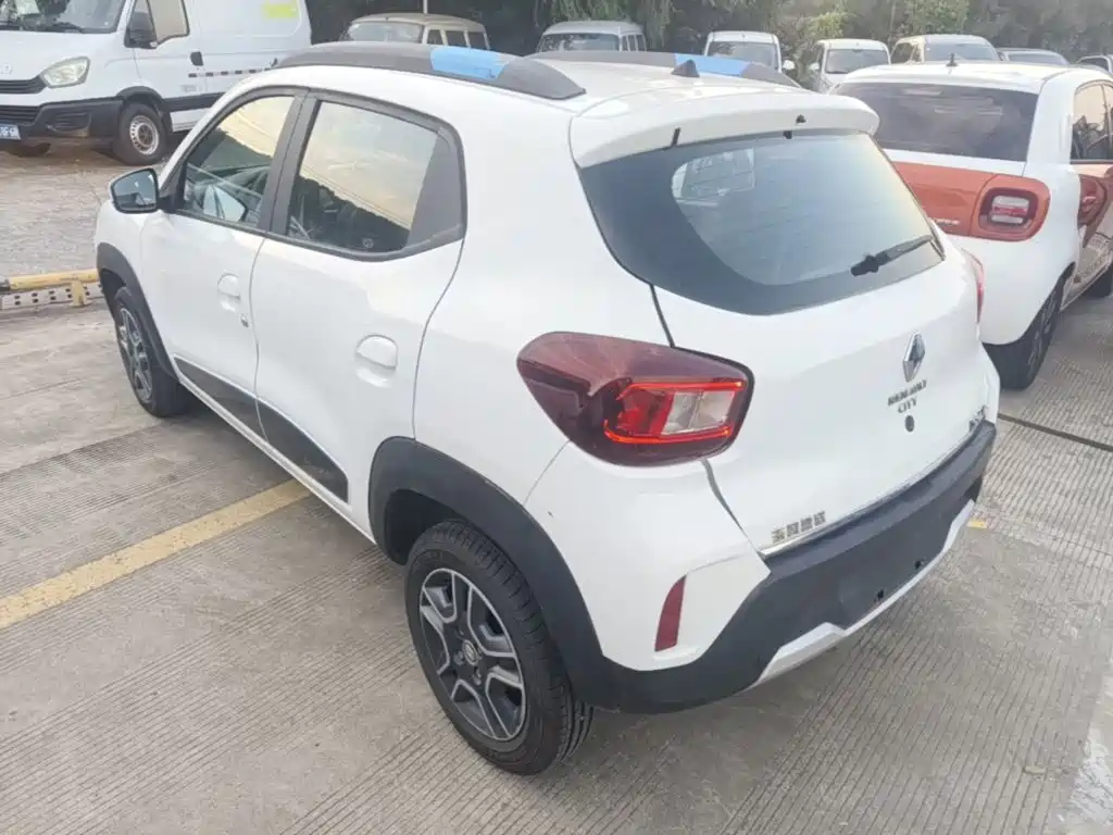 Renault City K-ZE — миниатюра 5