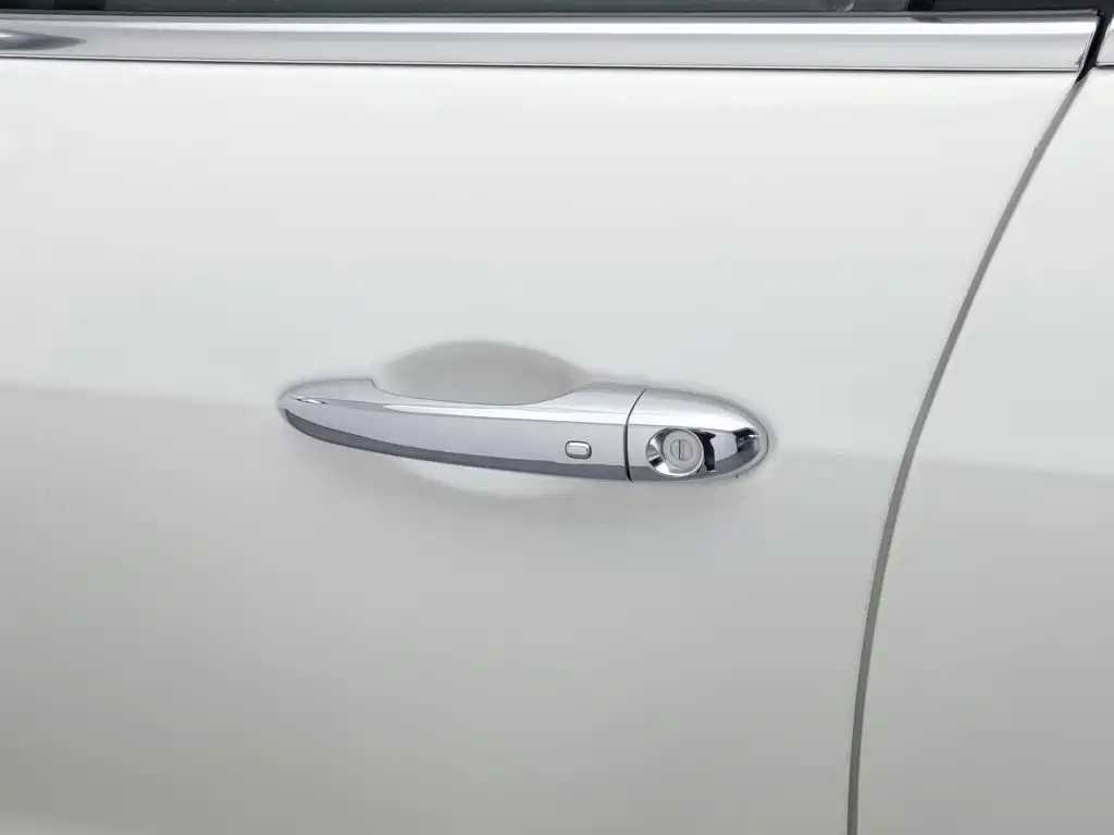 Maserati Ghibli — миниатюра 18