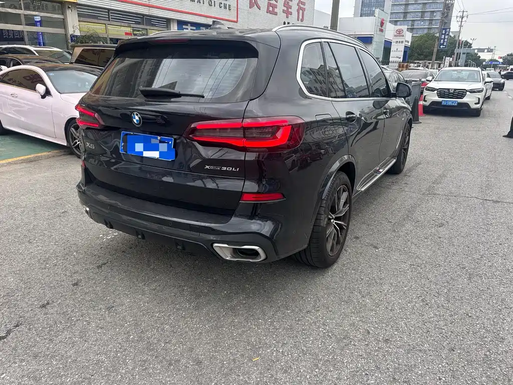 BMW X5 — миниатюра 6