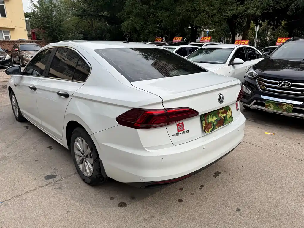Volkswagen Bora — миниатюра 9