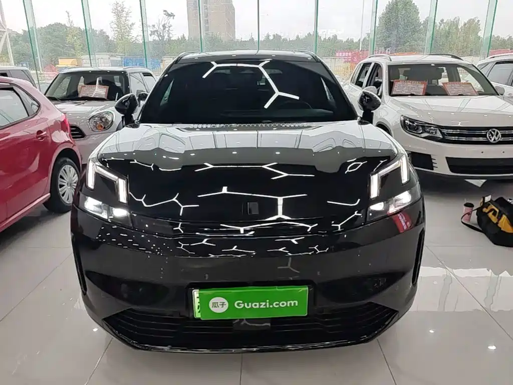 Lynk & Co 08 EM-P — миниатюра 3