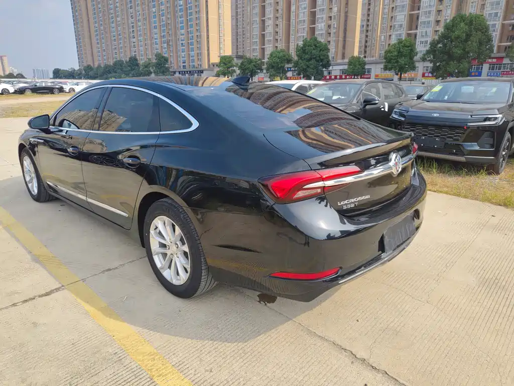 Buick LaCrosse — миниатюра 8