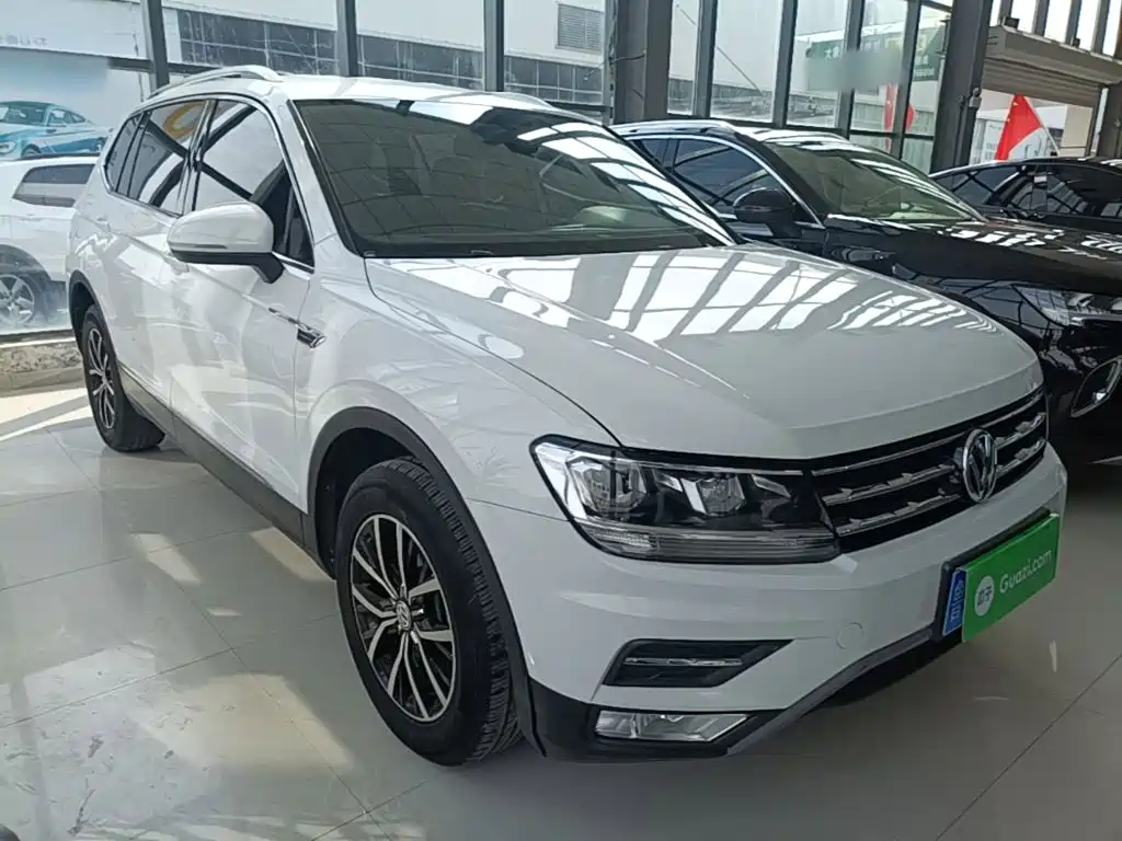 Volkswagen Tiguan L — миниатюра 4