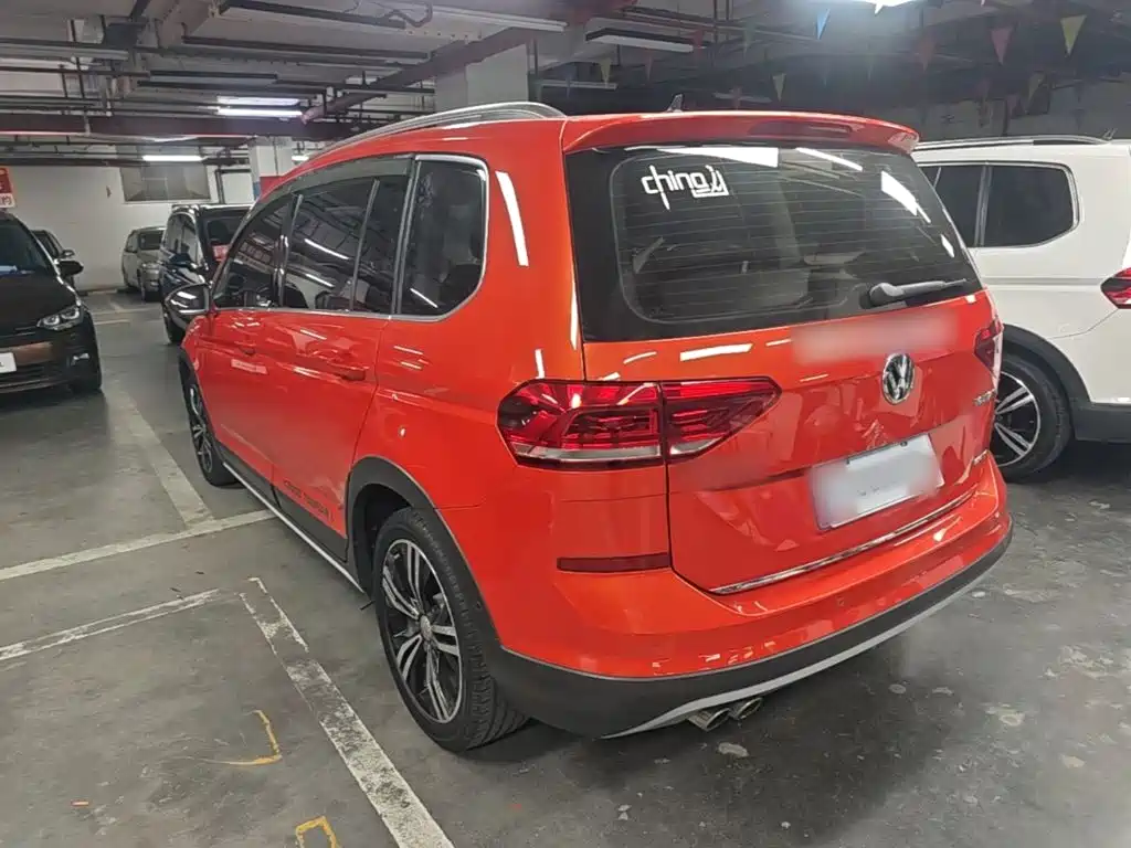 Volkswagen Touran — миниатюра 23