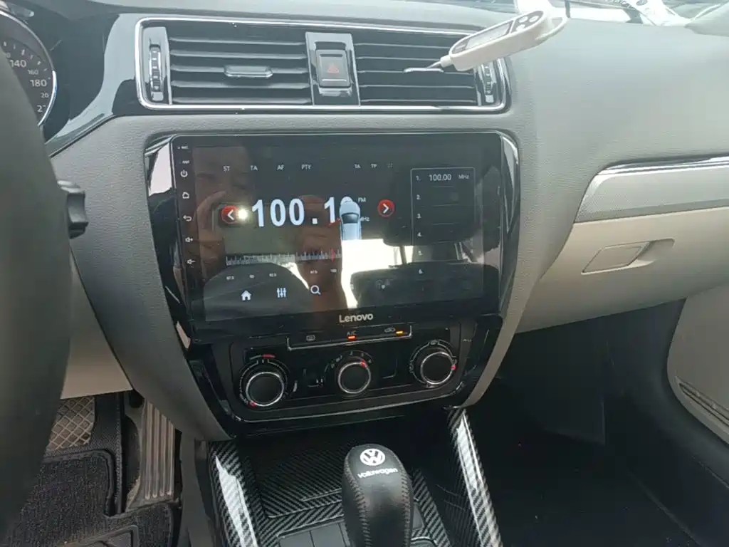 Volkswagen Sagitar — миниатюра 13