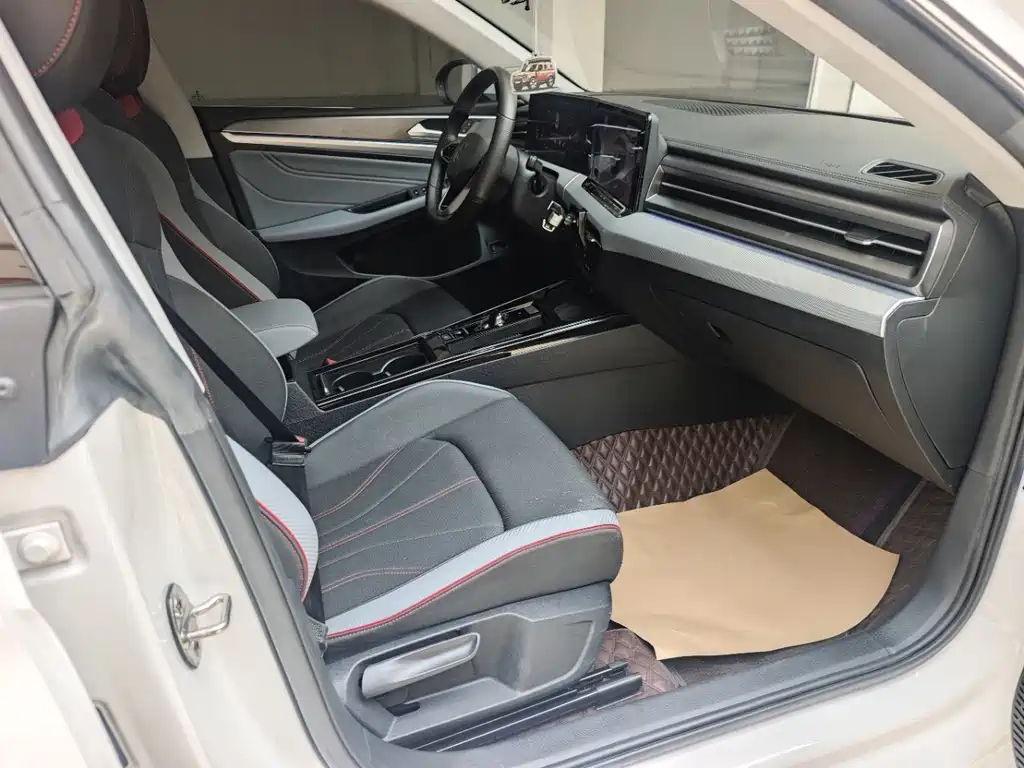 Volkswagen Lamando — миниатюра 14