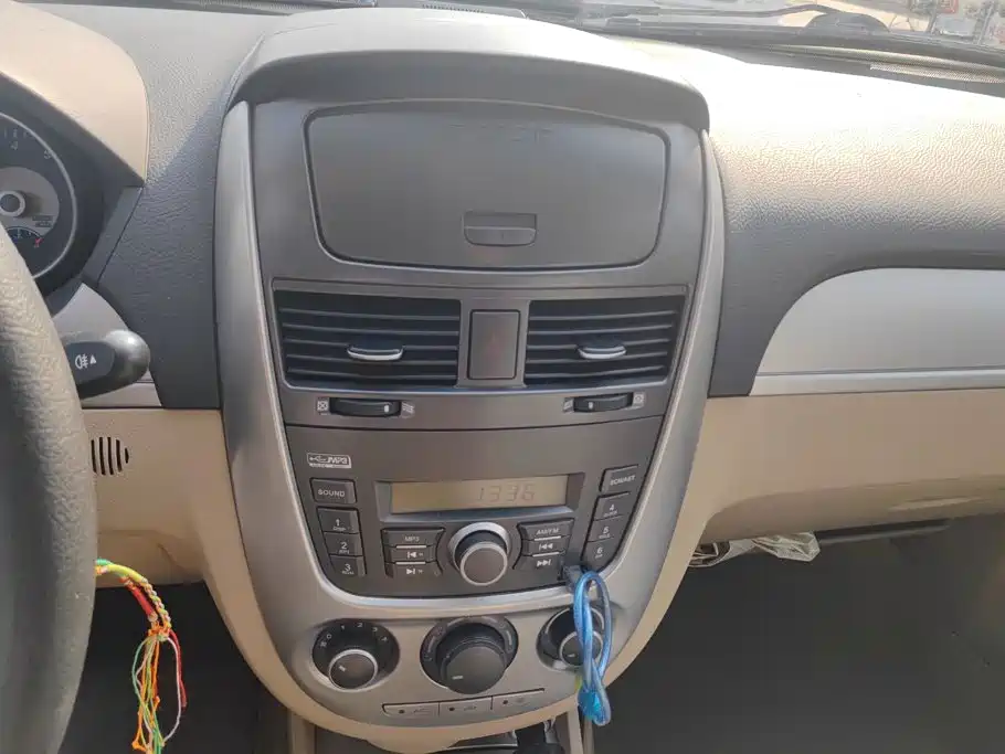 Buick Excelle — миниатюра 13