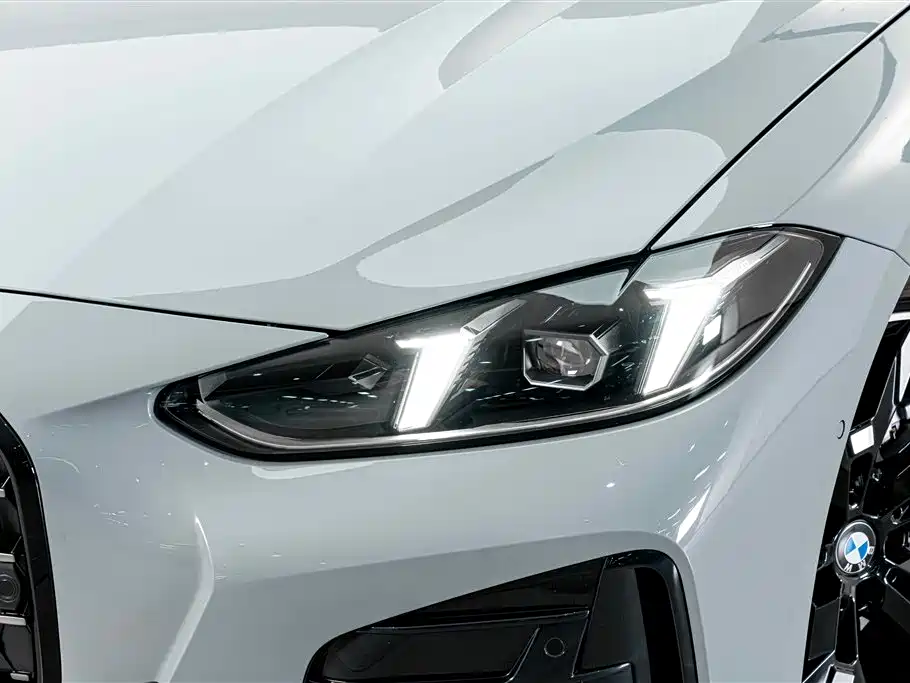 BMW 4 Series — миниатюра 4