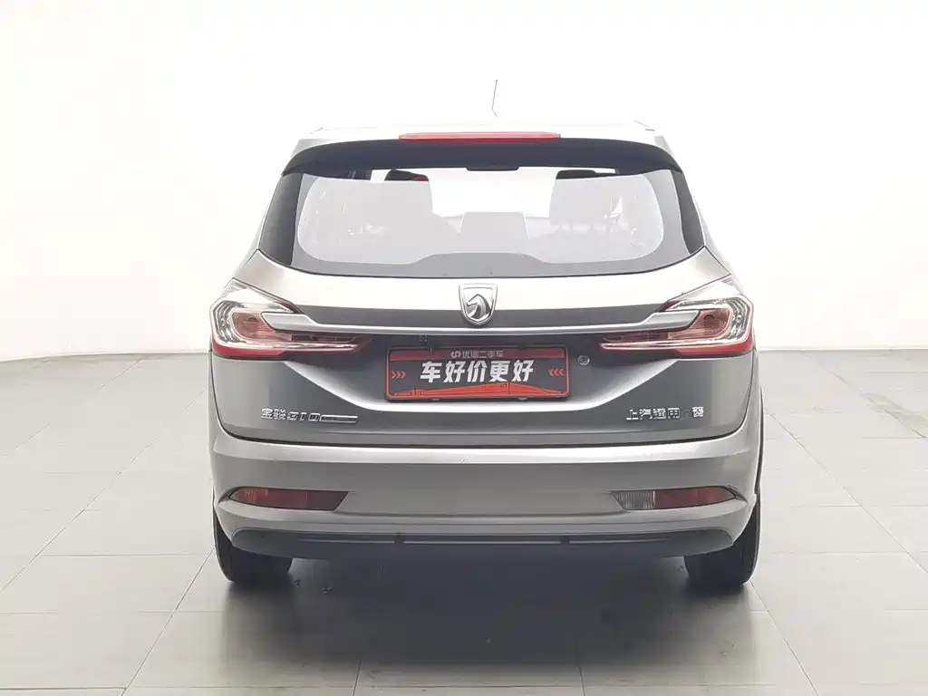 Baojun 310W — миниатюра 4