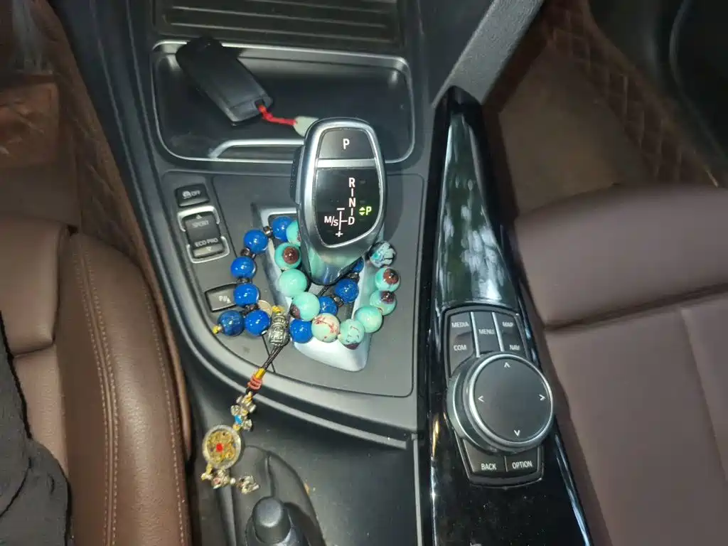 BMW 3 Series — миниатюра 10