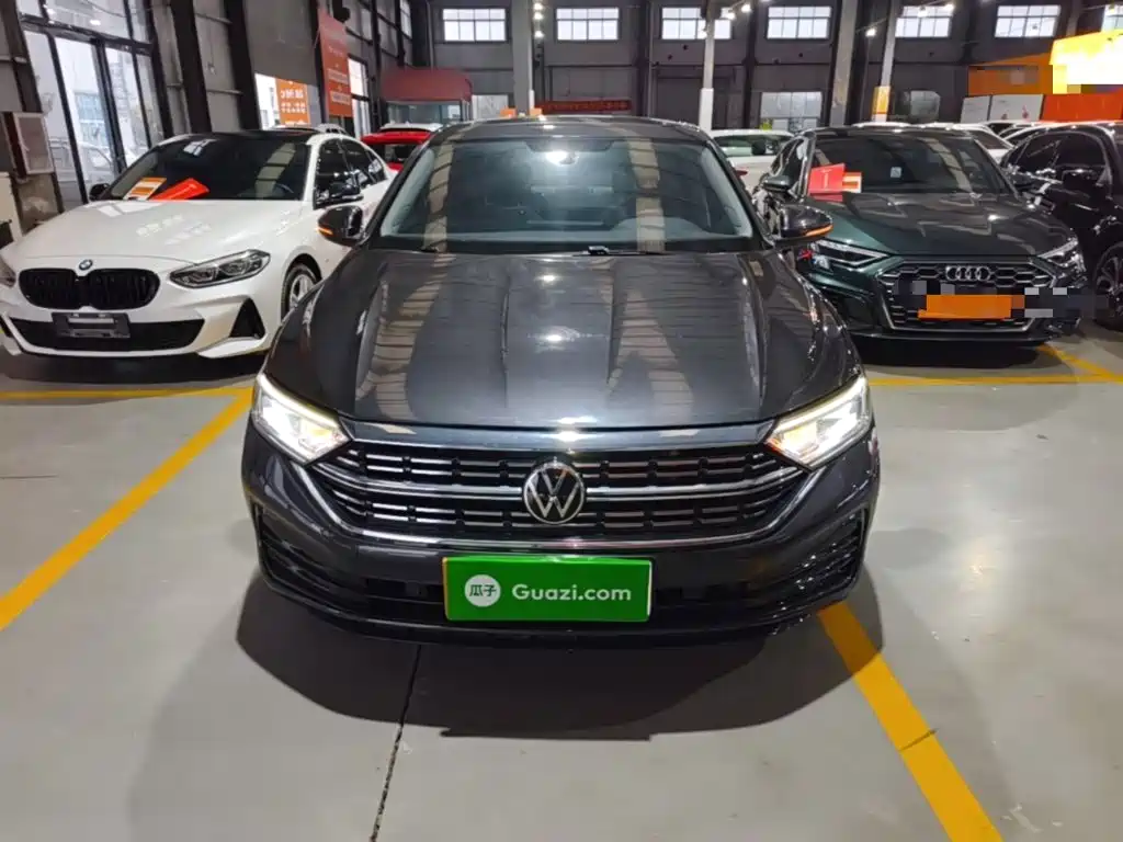 Volkswagen Sagitar — миниатюра 3