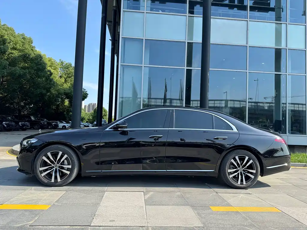 Mercedes-Benz S-Class S 2023 S 400 L Luxury
