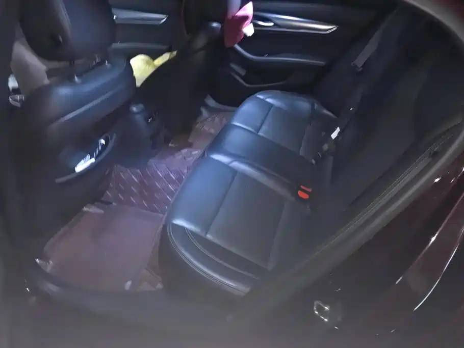 Cadillac CT5 — миниатюра 11