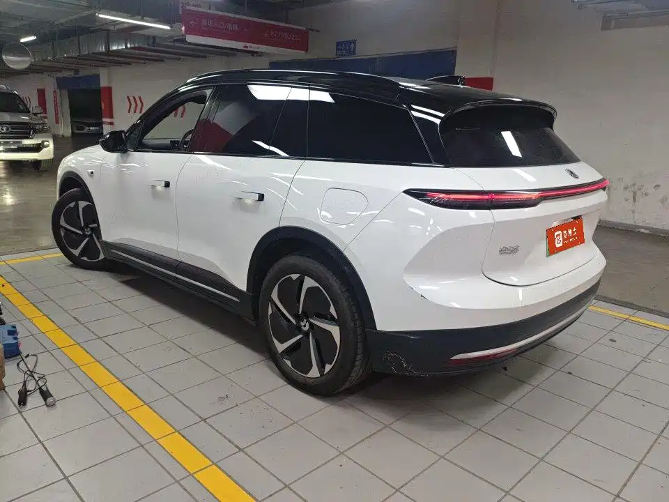 NIO ES6 — миниатюра 10