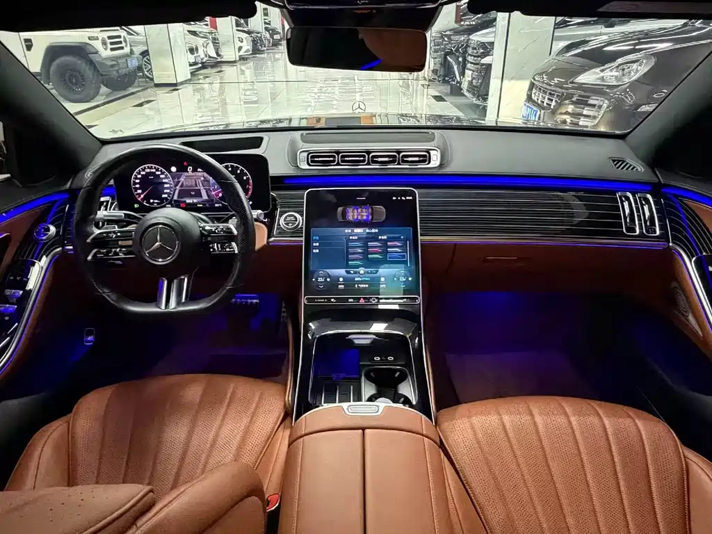Mercedes-Benz S-Class — миниатюра 6