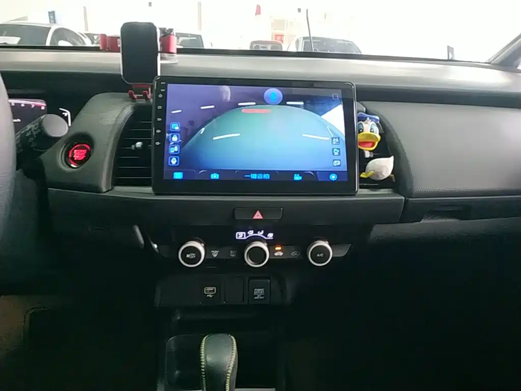 Honda Fit — миниатюра 13