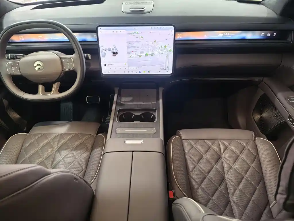 NIO ES8 — миниатюра 10