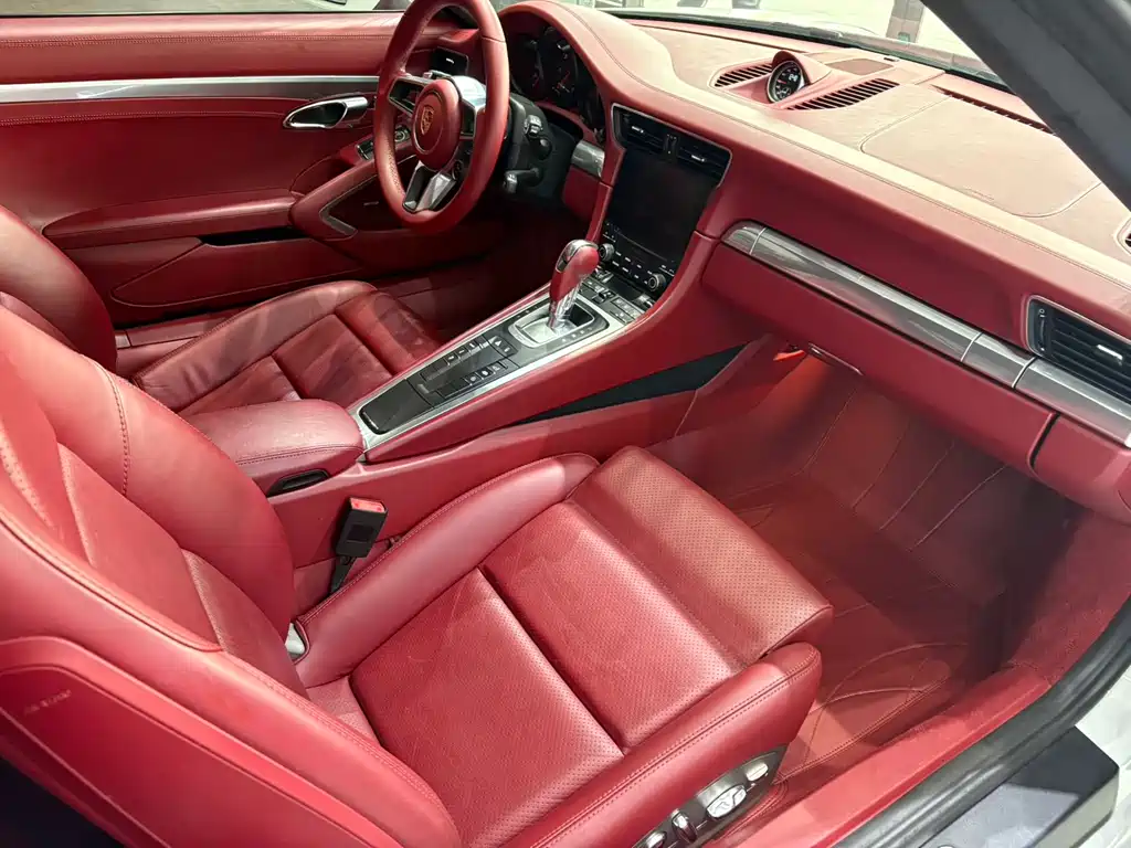 Porsche 911 — миниатюра 12