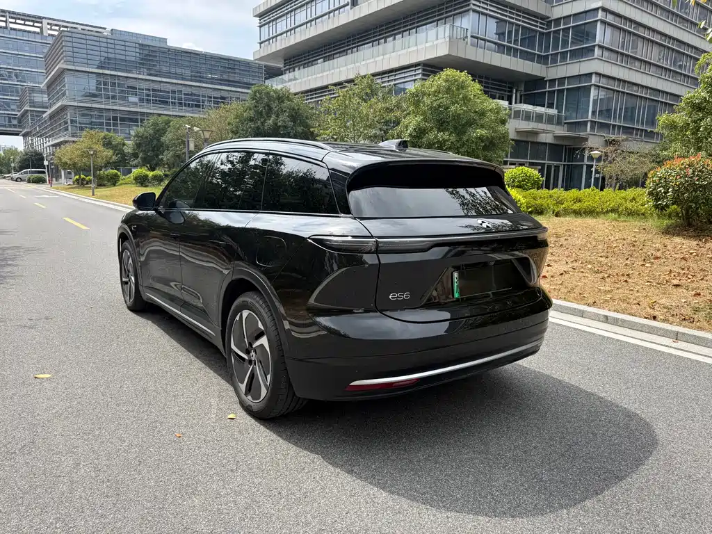 NIO ES6 — миниатюра 4