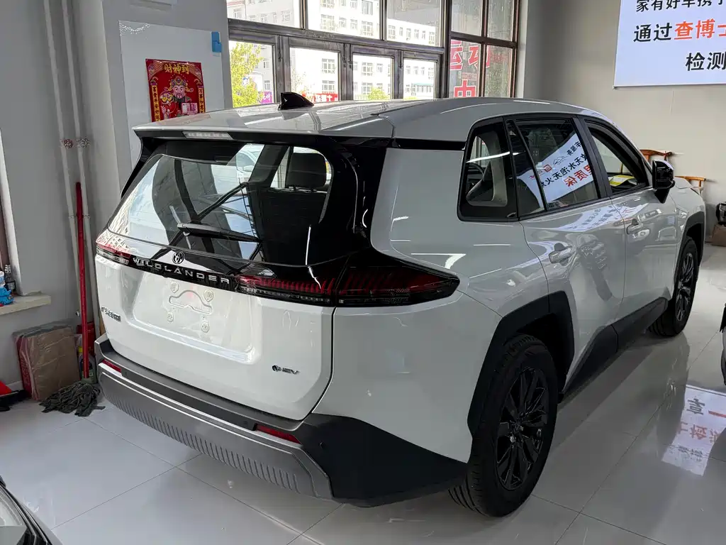 Toyota Wildlander 2026 2.0L AIR