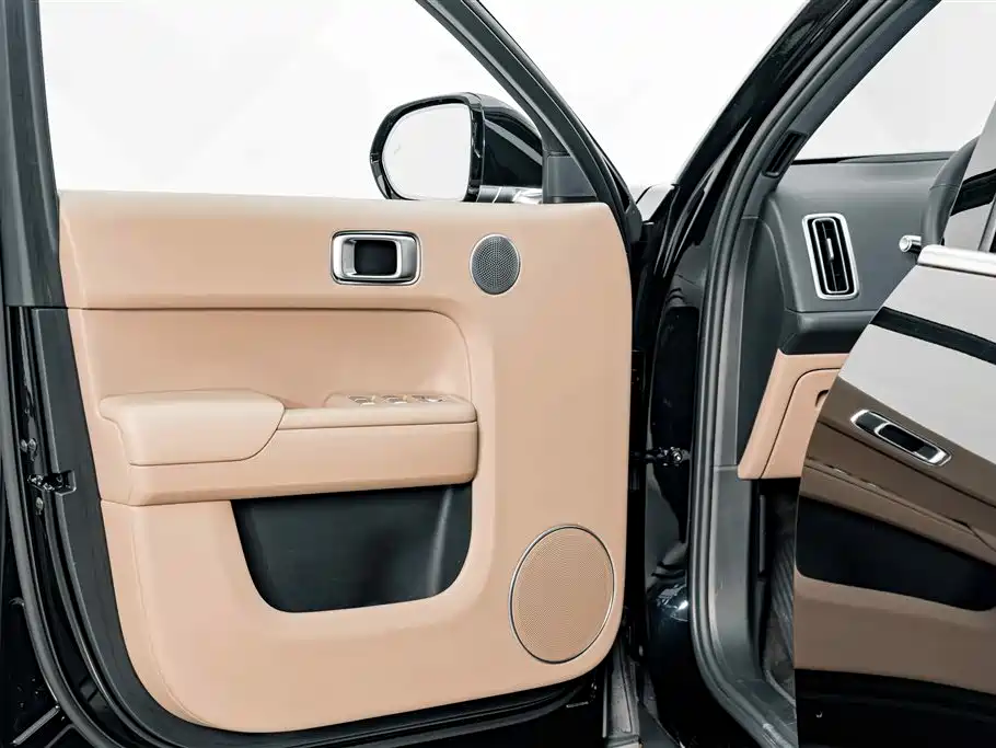 Li Auto Li L7 — миниатюра 16