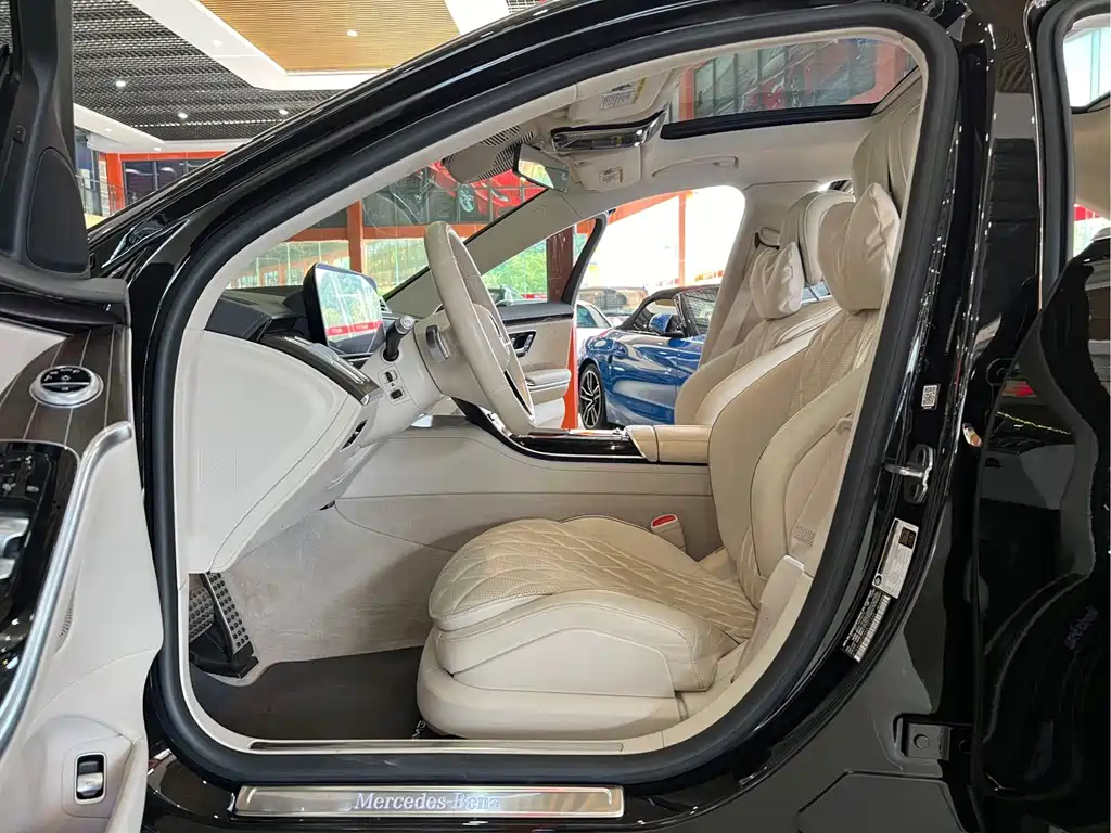 Mercedes-Benz S-Class — миниатюра 7