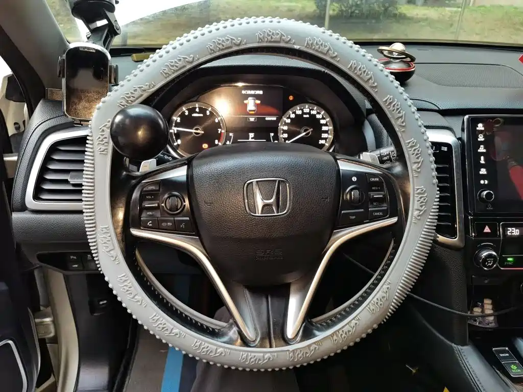 Honda UR-V — миниатюра 3