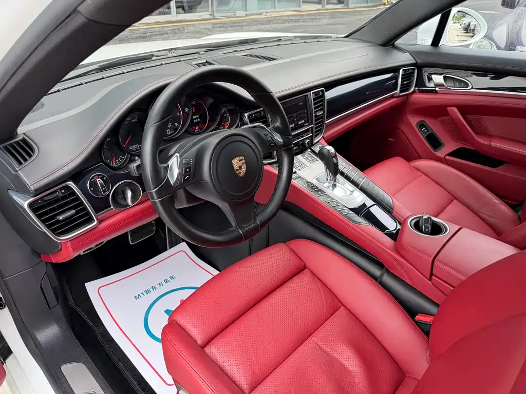 Porsche Panamera 2014 Panamera Executive 3.0T