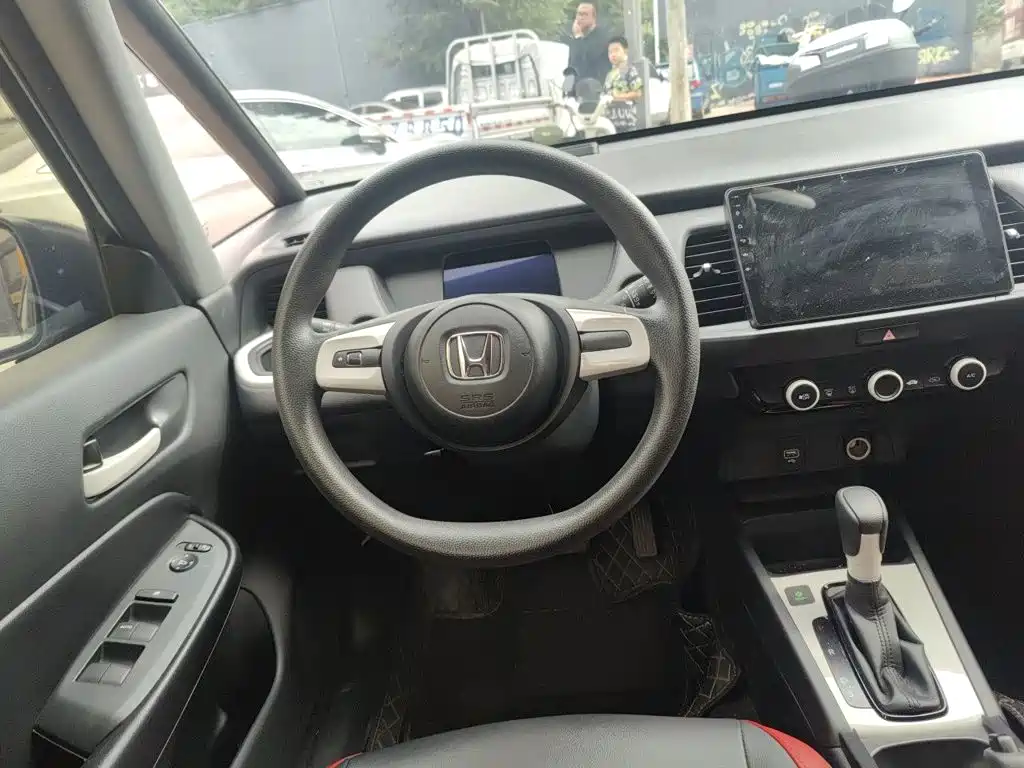 Honda Fit — миниатюра 6