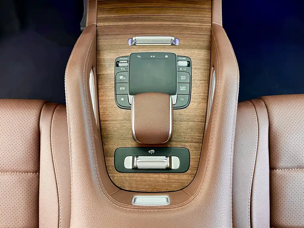 Mercedes-Benz GLS — миниатюра 19