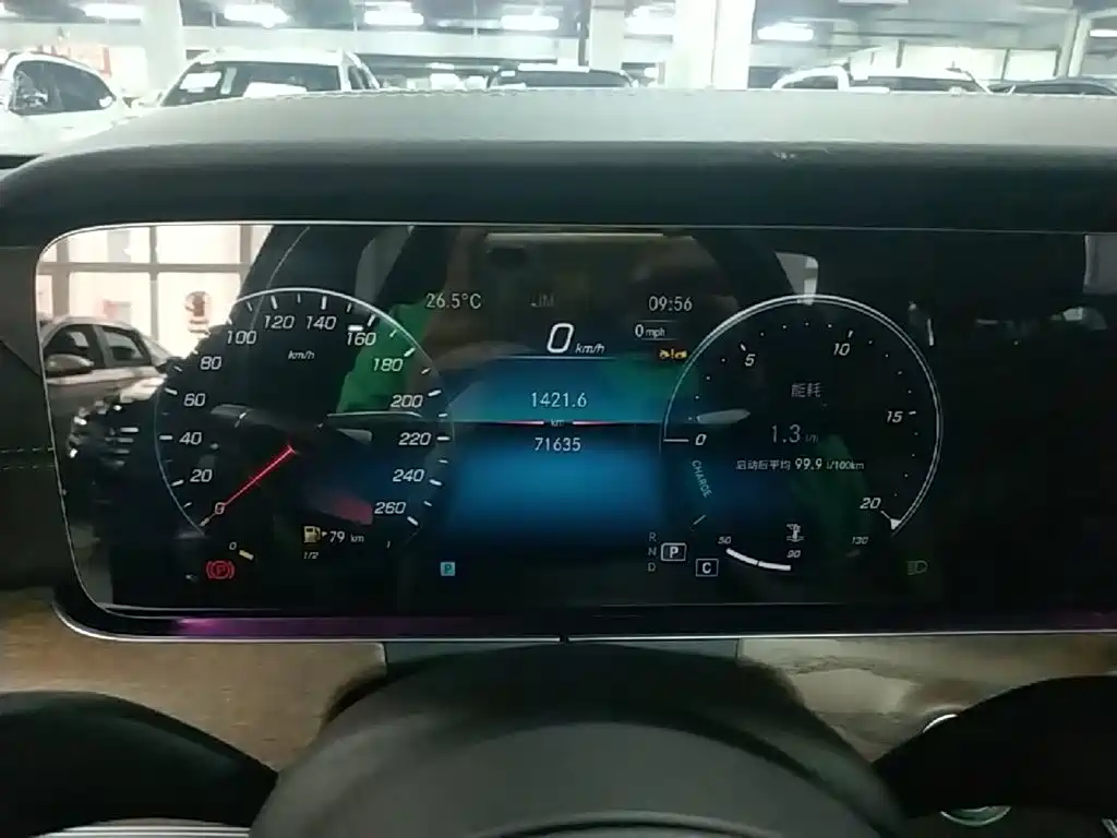 Mercedes-Benz E-Class — миниатюра 4