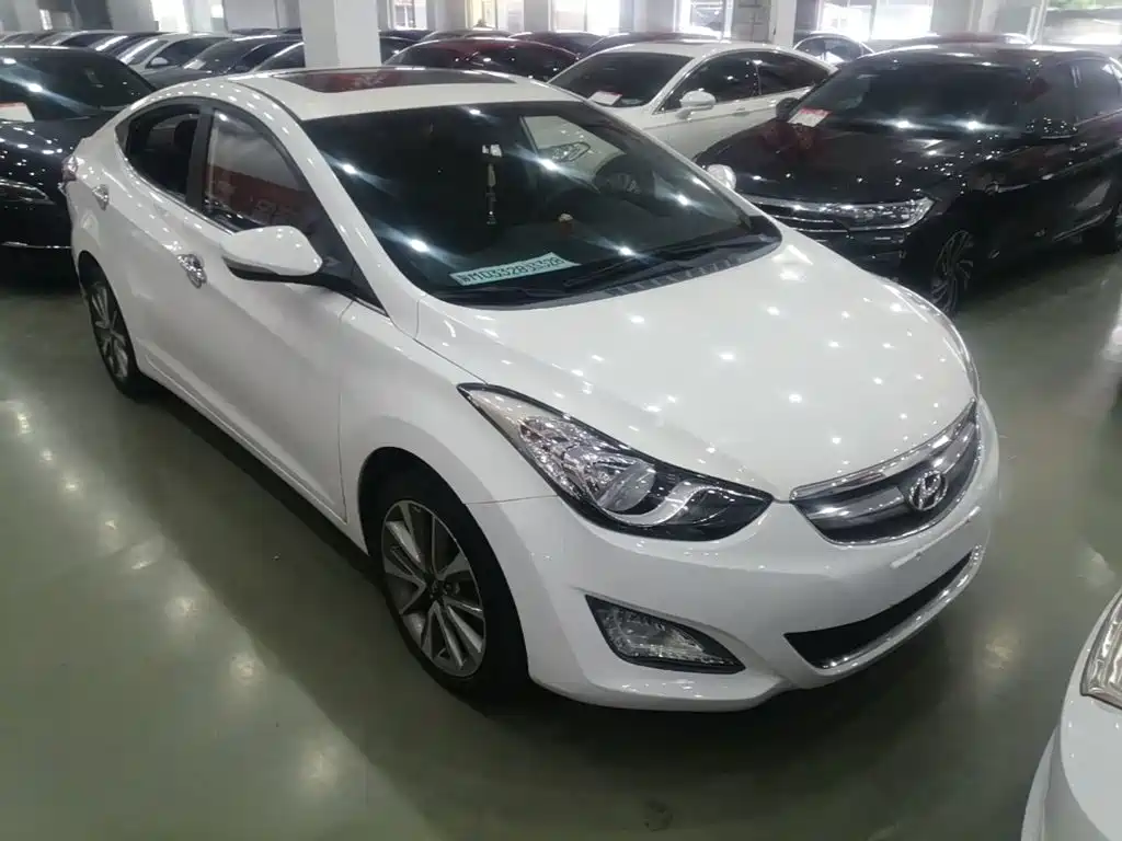 Hyundai Elantra Langdong — миниатюра 4