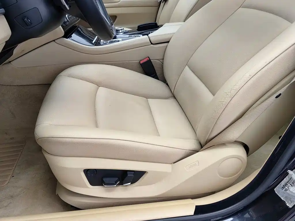 BMW 5 Series — миниатюра 20