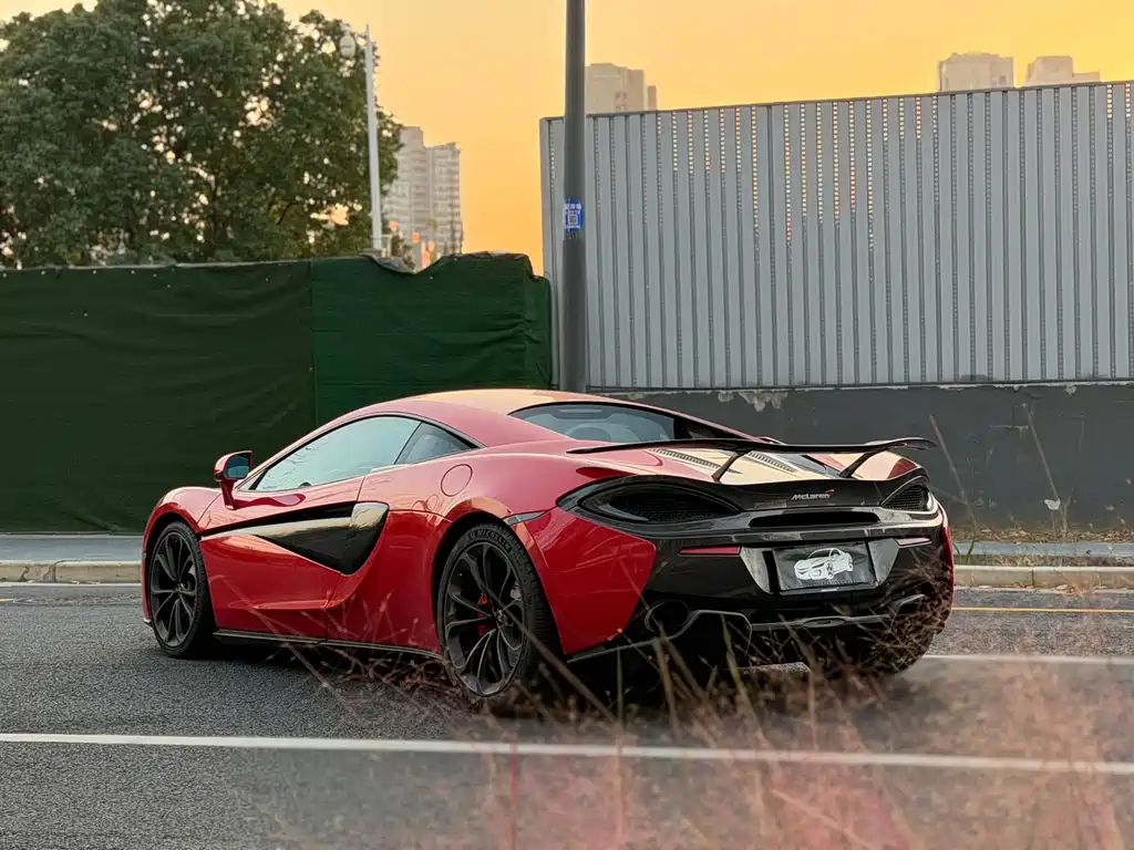 MCLAREN 540C