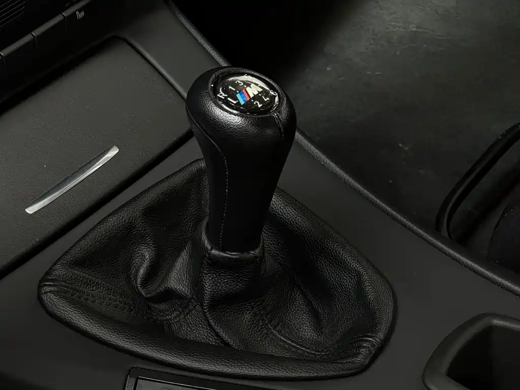BMW M3 2009 4.0L MT
